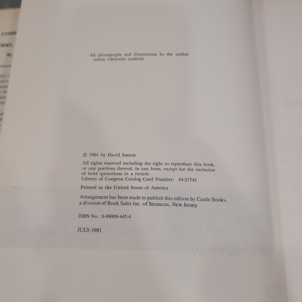 The‎ Complete Book of Model Railroading David Sutton 1981 Hardcover Castle Books - Picture 3 of 5